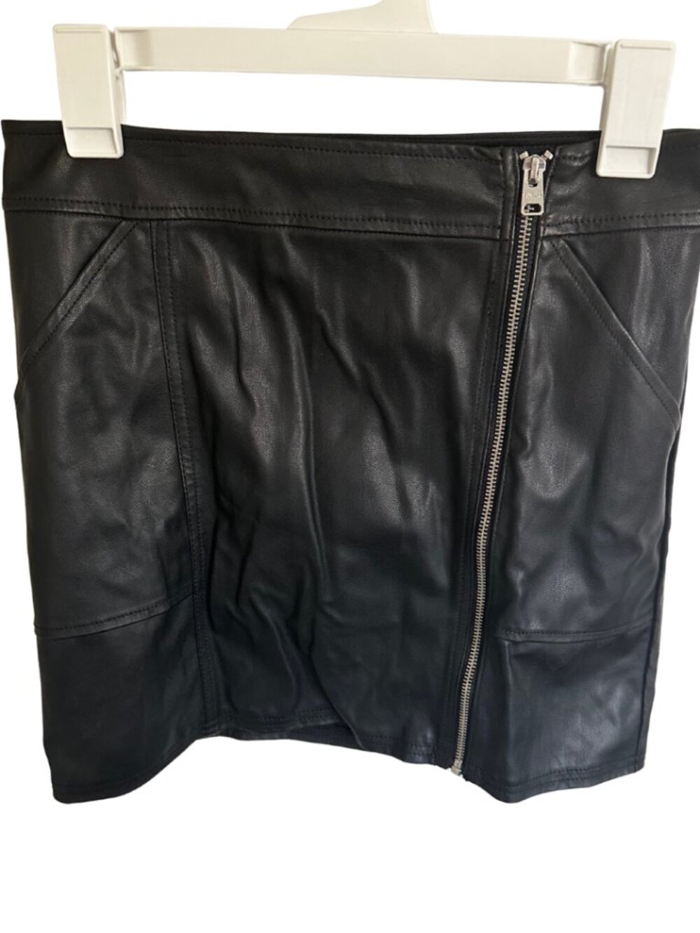 Express Faux Leather Off Center Zip Black Mini Skirt (Size 4)